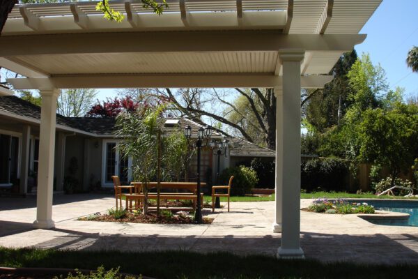 Combination Patio Cover installed in backyard in Lincoln, CA