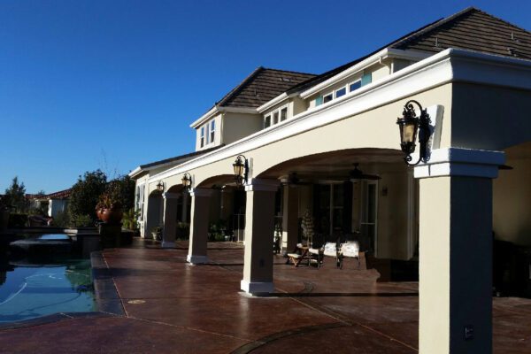 Detailed craftsmanship on a bespoke patio cover with decorative trim installed in Roseville, CA