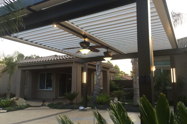 Clean-lined aluminum posts installed on modern outdoor patio installed in Folsom, CA