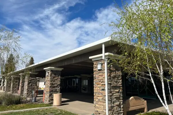 Custom commercial patio cover designed to fit unique architecture Sun City Roseville, CA