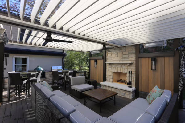 Apollo Louvered Roof System installed in Davis, CA