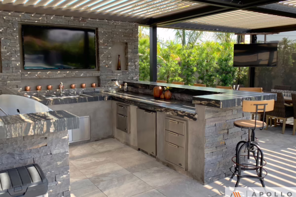 Apollo Louvered Roof System installed in Davis, CA