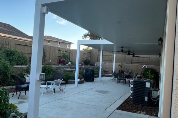 Sturdy aluminum support posts installed in custom patio project installed in Plumas Lakes, CA