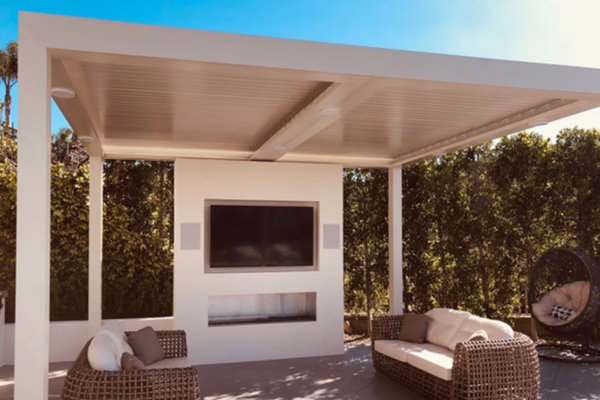 Apollo Louvered Roof System, Roseville, CA