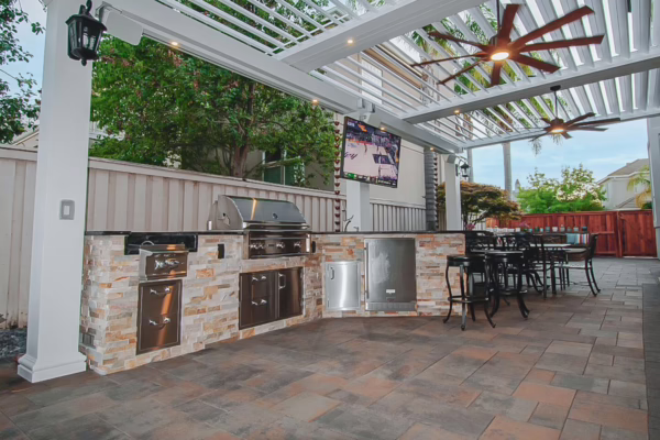 Apollo Louvered Roof System, Roseville, CA