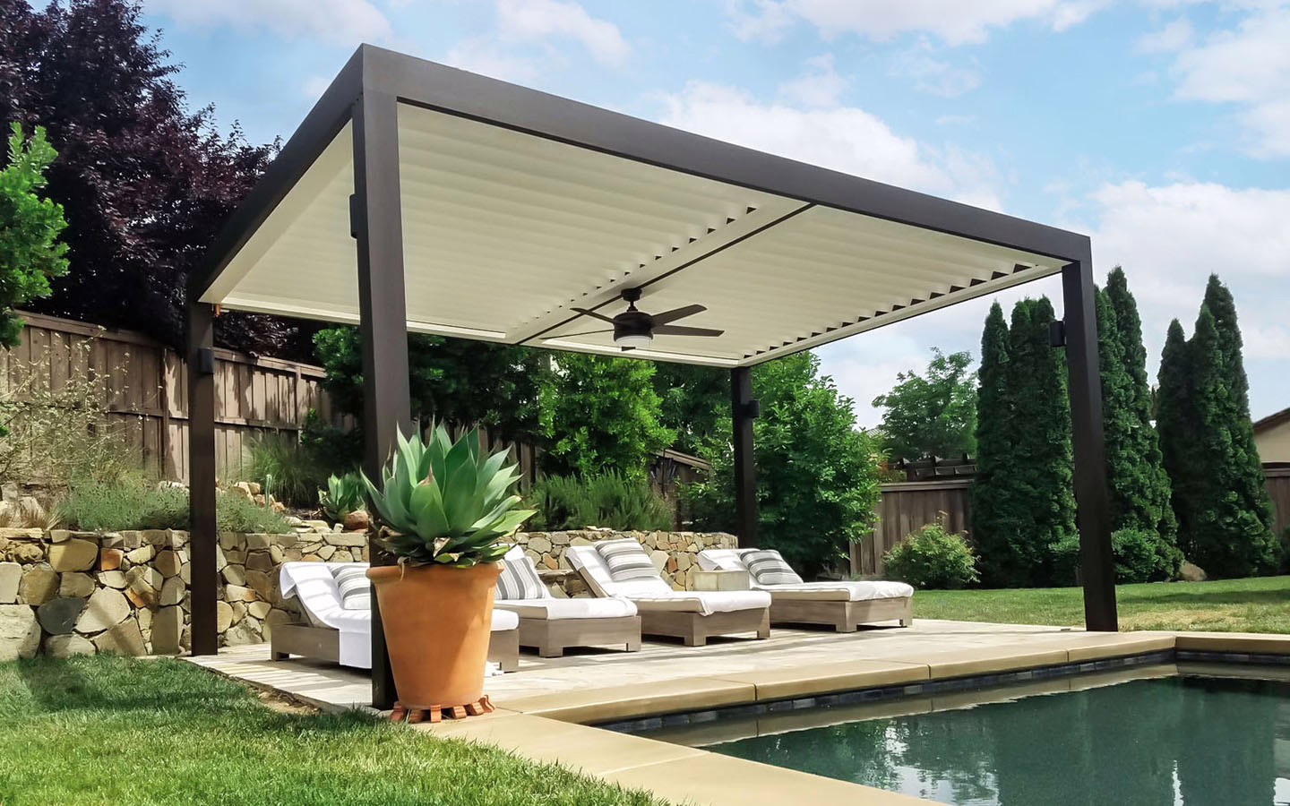 Apollo Louvered Roof System, Roseville, CA